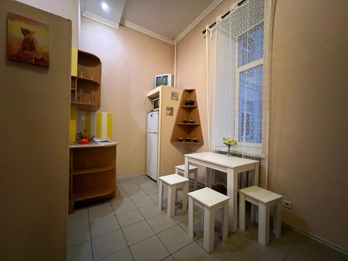 Apartment In The Historic Center Kiev Buitenkant foto
